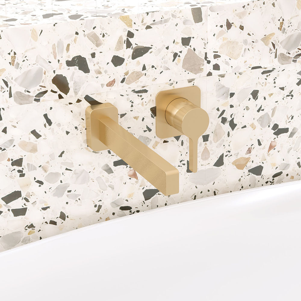 Sansa Bath Outlet, Urban Brass