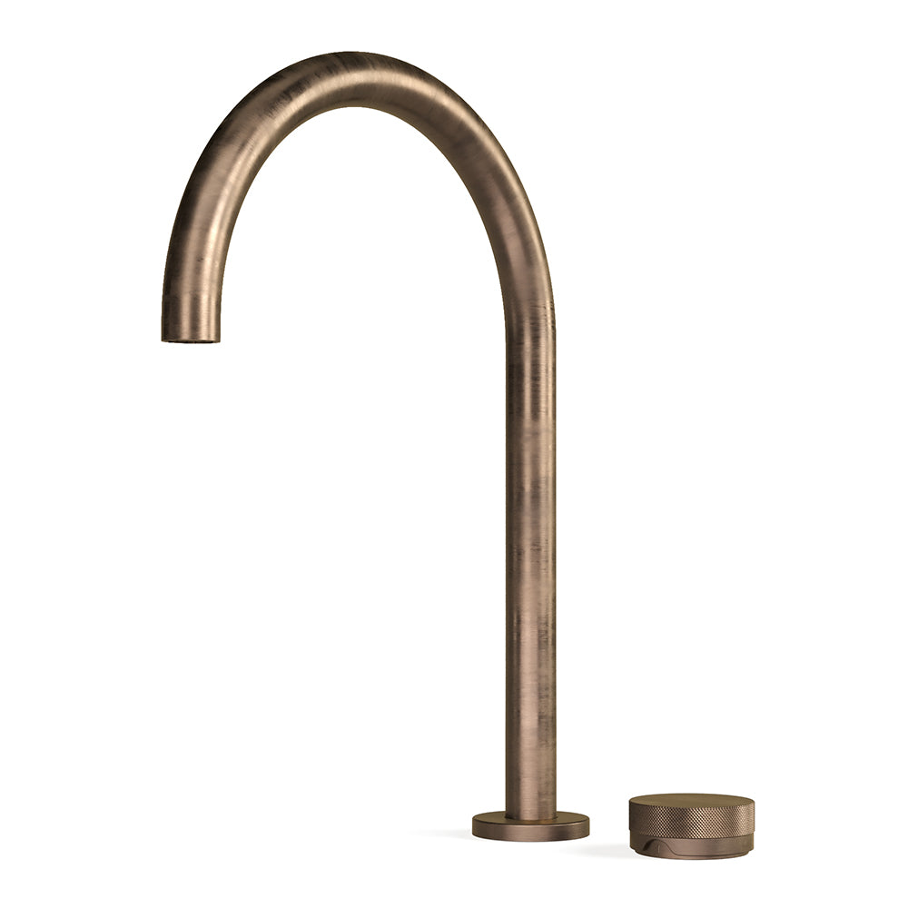 (-84) (-84) Antique Brass Light