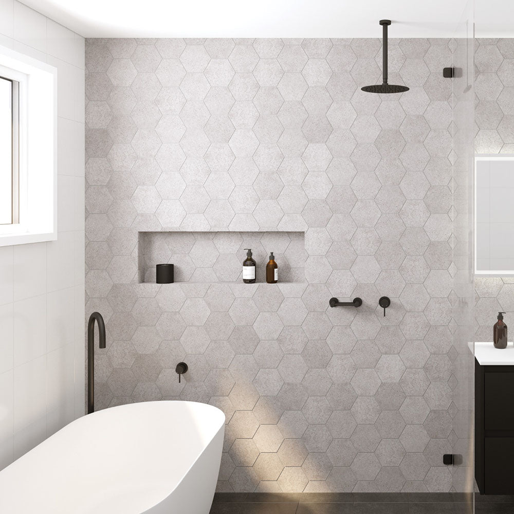 Kaya Ceiling Shower 250mm Head, 350mm Drop, Matte Black
