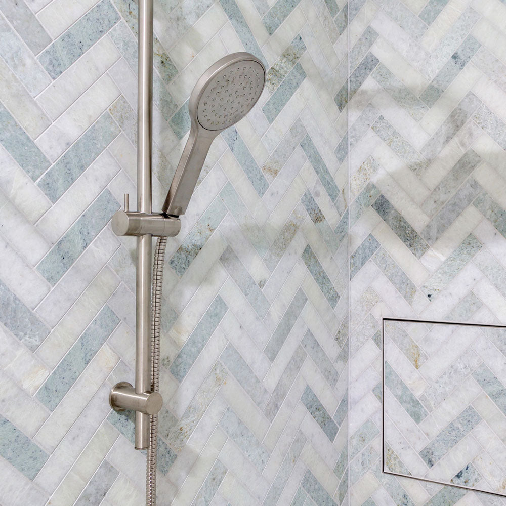 Kaya Rail Shower, Brushed Nickel