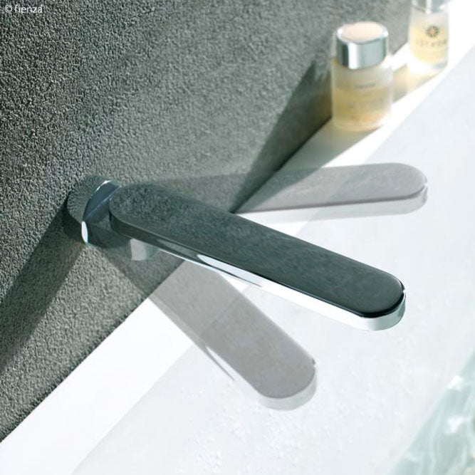 Rondo Swivel Bath Outlet