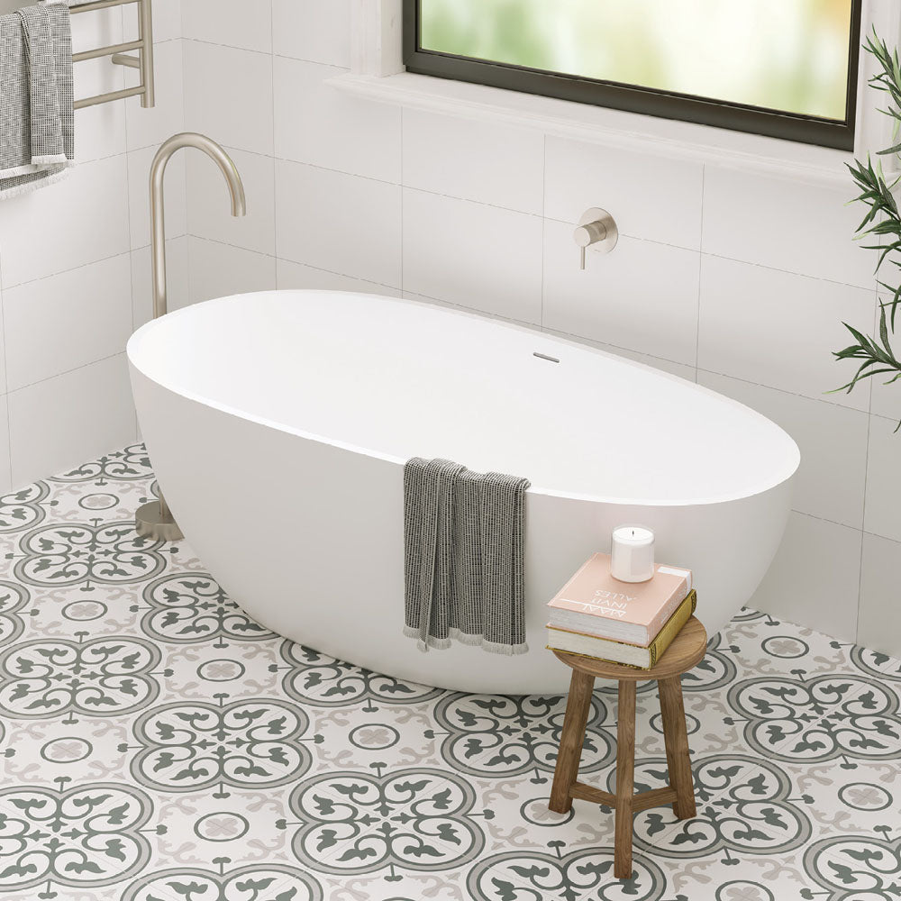 Bahama Solid Surface Bath, 1500mm