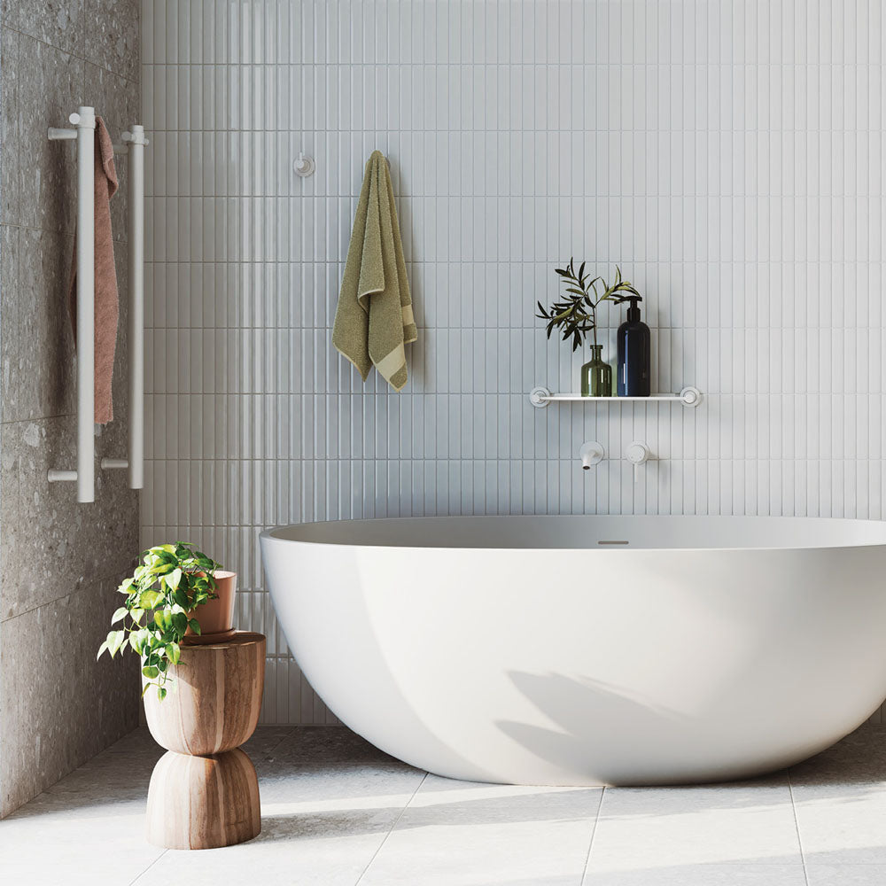 Sasso Solid Surface Bath, 1650mm