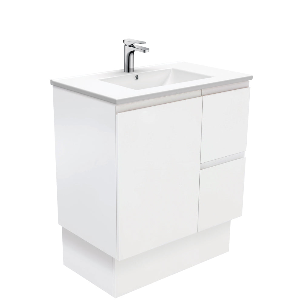 Dolce Fingerpull Satin White 750 Vanity On Kickboard